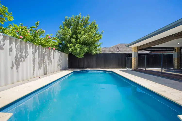 20 Merrimac Loop, Rockingham WA 6168