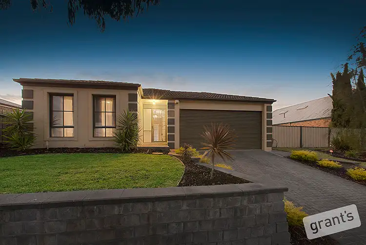 10 Lomandra Court, Narre Warren South VIC 3805