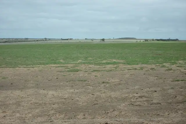 South Booran Road, Merredin WA 6415