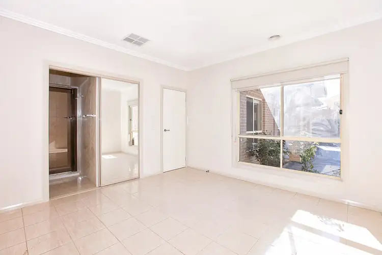 Sixth view of Homely house listing, 2/158 Greenvale Drive, Greenvale VIC 3059