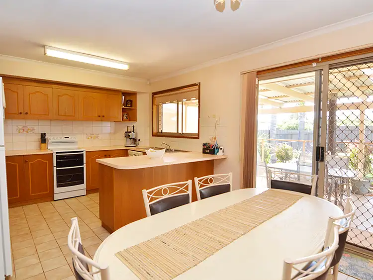 Fifth view of Homely house listing, 40 Crane Drive, Buronga NSW 2739