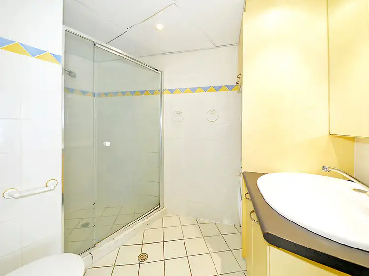 Sixth view of Homely unit listing, 17/474 Upper Edward Street, Spring Hill QLD 4000