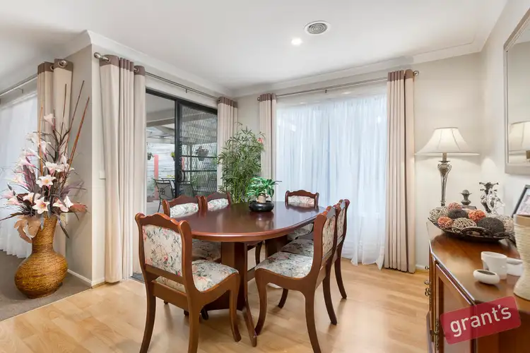 Sixth view of Homely house listing, 2 Mornmoot Court, Hallam VIC 3803