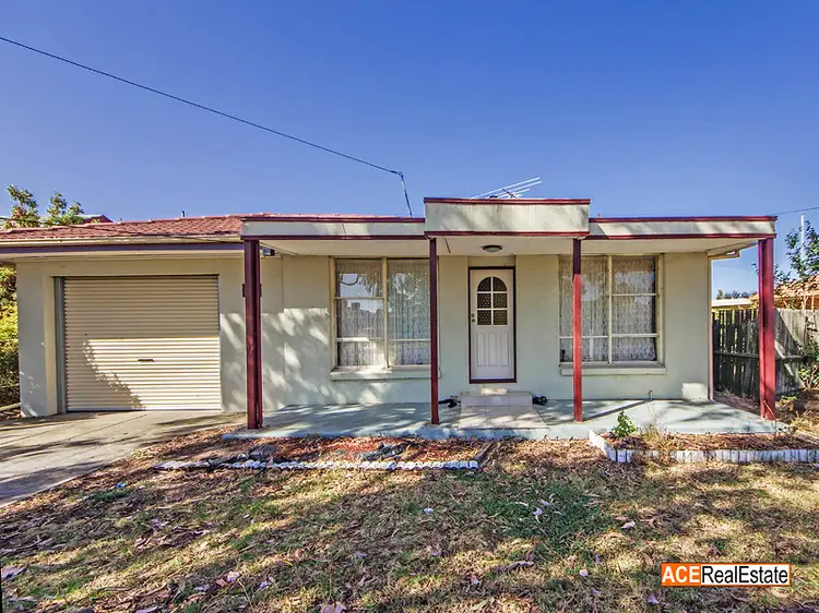 33 Whittaker Avenue, Laverton VIC 3028
