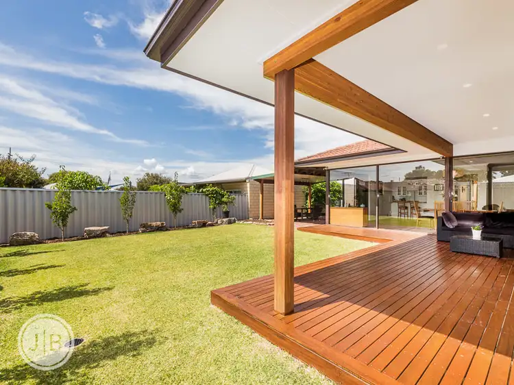 38 Pether Road, Manning WA 6152