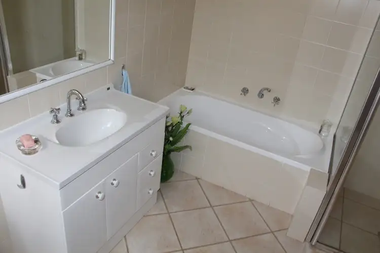 Seventh view of Homely house listing, 38C Nelson Drive, Griffith NSW 2680