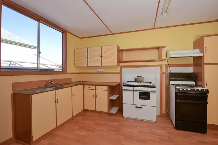 Fifth view of Homely house listing, 32 Campbell Street, Lamington WA 6430