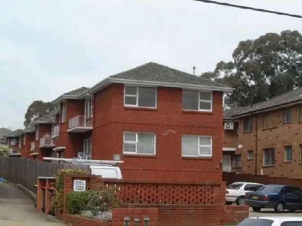 Unit 7/276 Lakemba Street