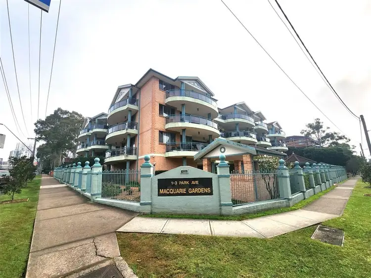 12/1-3 Park Avenue