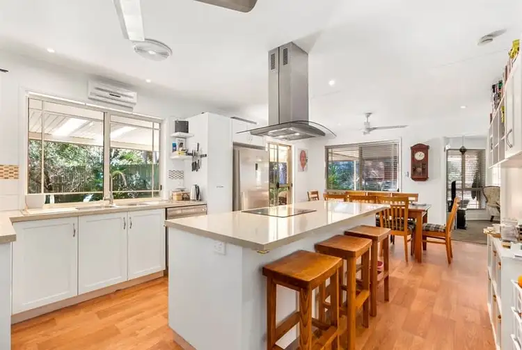 13 Lintott Court, Noosaville QLD 4566