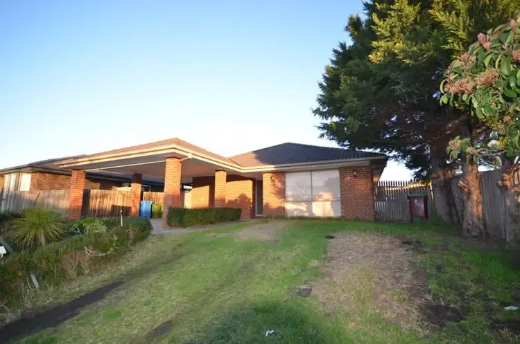 2 Artists Crescent, Narre Warren South VIC 3805