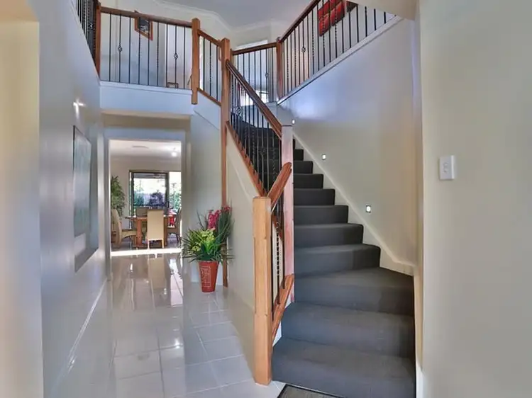 19 Ladbroke Close, Carseldine QLD 4034