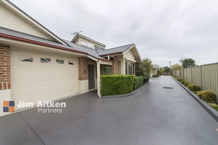 Second view of Homely villa listing, 5/ 12 Jamieson Street, Emu Plains NSW 2750