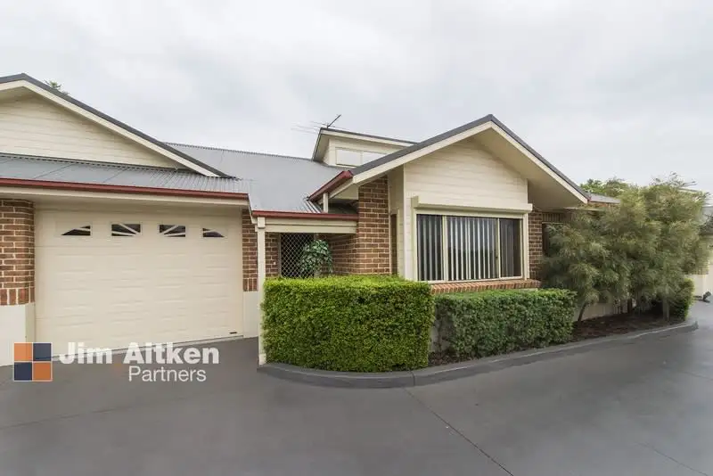 Main view of Homely villa listing, 5/ 12 Jamieson Street, Emu Plains NSW 2750