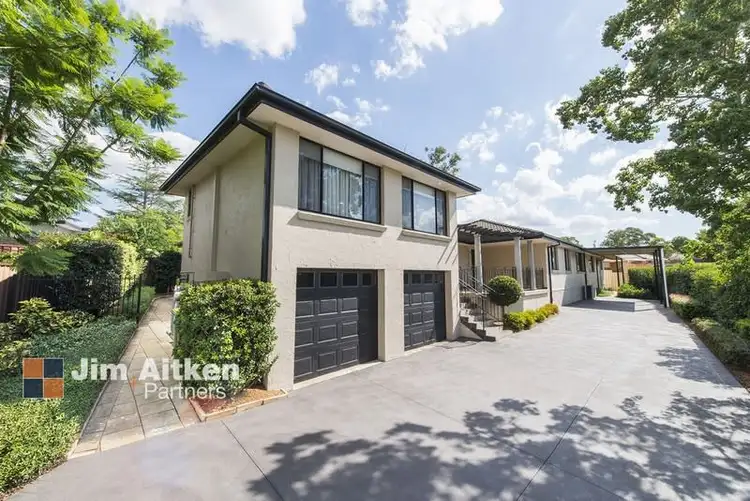 4 Crest Place, Jamisontown NSW 2750