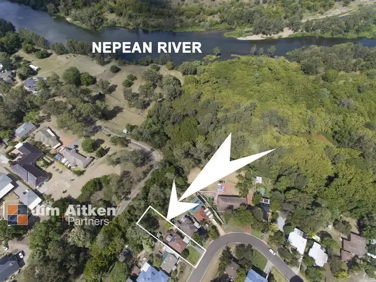 12 Strathdon Road, Emu Heights NSW 2750