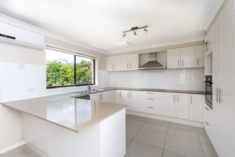 Fourth view of Homely house listing, 10 Parklands Avenue, Leonay NSW 2750