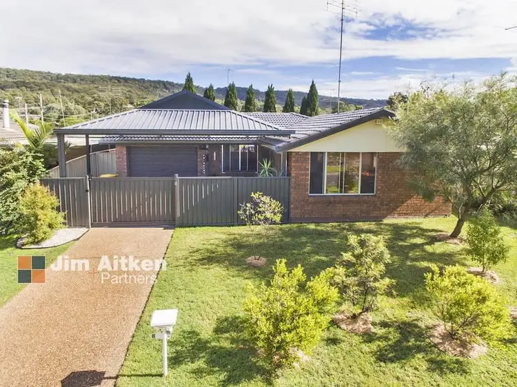 8 Banjo Crescent, Emu Plains NSW 2750