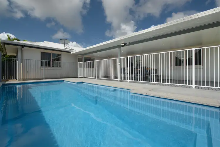 24 Geoffrey Thomas Drive, Tannum Sands QLD 4680