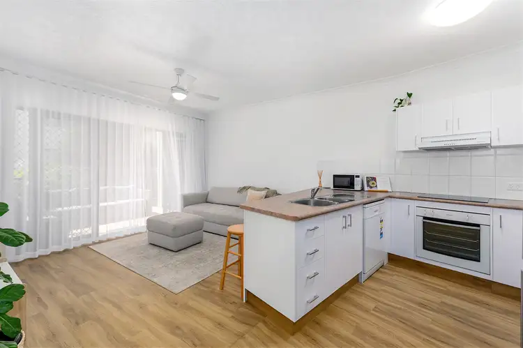 4/21 - 23 Markeri Street, Mermaid Beach QLD 4218