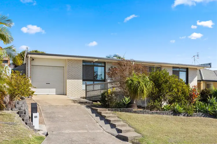 61 Hillcrest Avenue, Scarness QLD 4655
