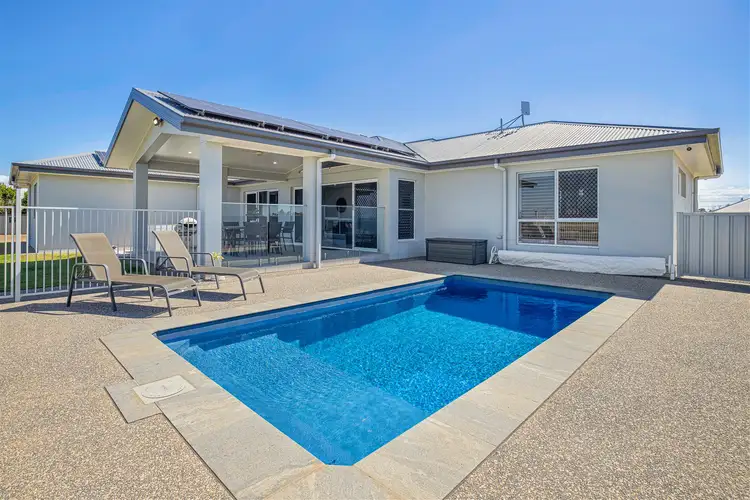 25 Black Beauty Court, Kensington QLD 4670
