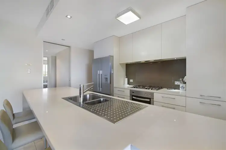 Third view of Homely unit listing, 304/35 Lord Street, Gladstone Central QLD 4680