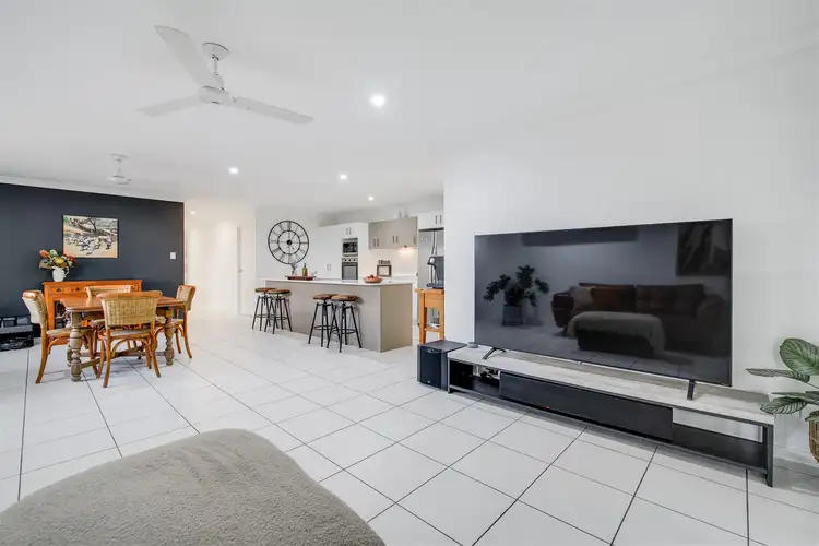 Main view of Homely house listing, 21 Telopea Place, Kirkwood QLD 4680