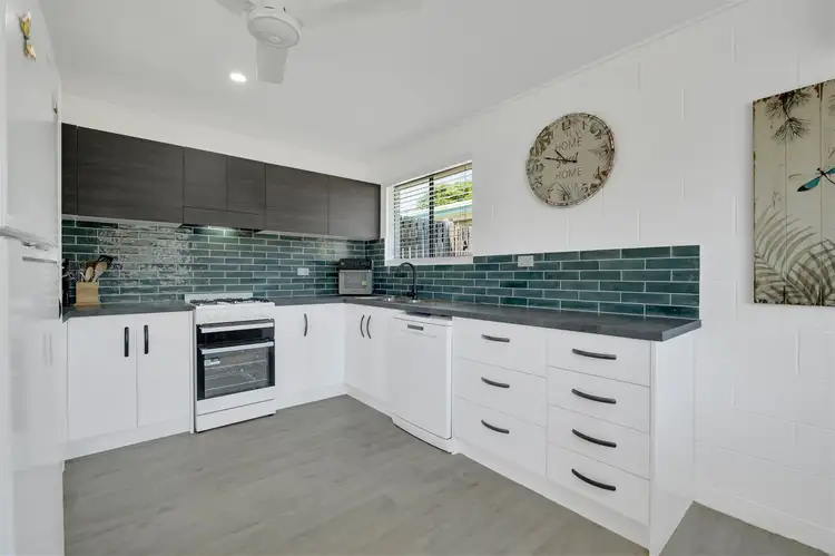14 Polmaise Street, Boyne Island QLD 4680