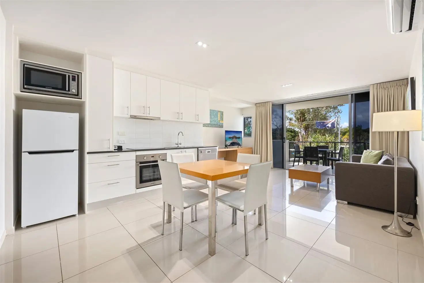 Main view of Homely unit listing, 125/627 Charlton Esplanade, Urangan QLD 4655