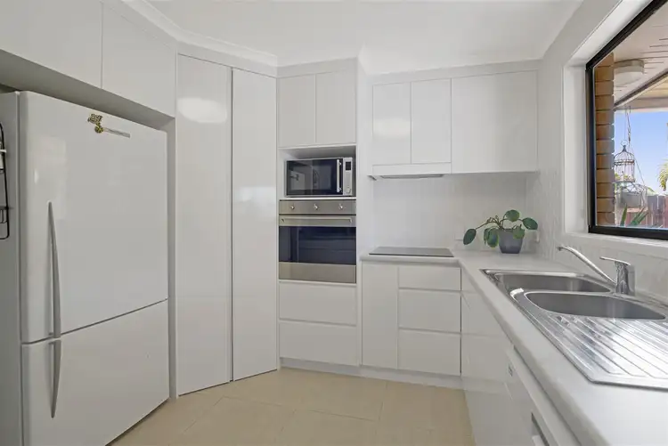 Sixth view of Homely house listing, 6 Stephens Court, Tannum Sands QLD 4680