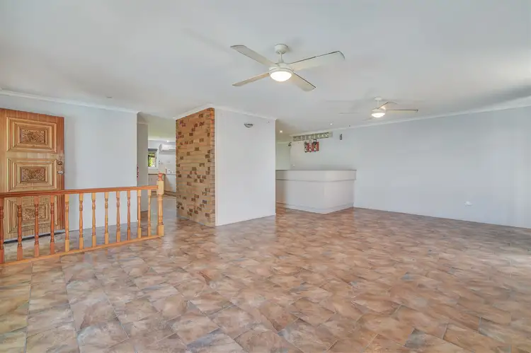 Second view of Homely house listing, 4 Carpentaria Close, Clinton QLD 4680