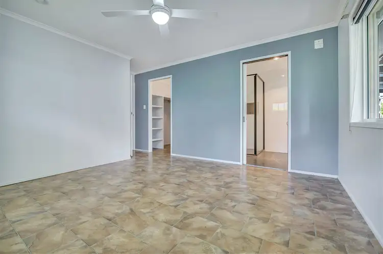 Fifth view of Homely house listing, 4 Carpentaria Close, Clinton QLD 4680