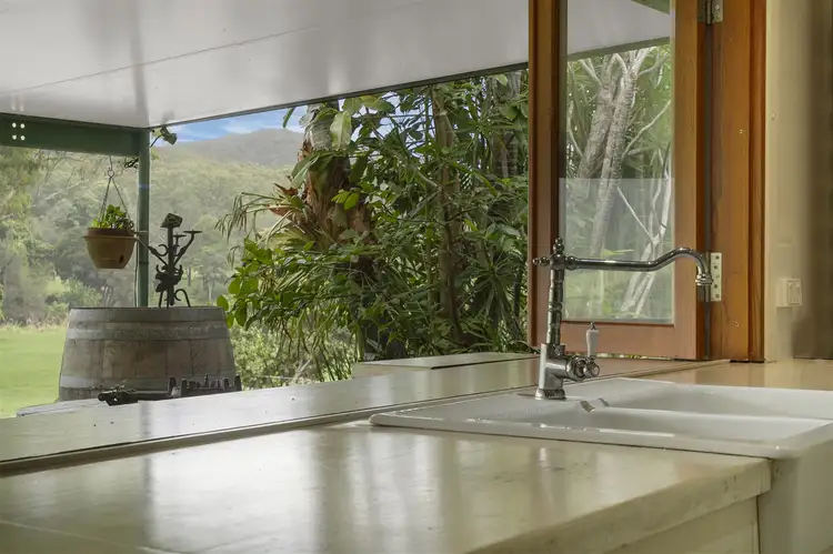 Fifth view of Homely house listing, 629 Stanmore Road, Luscombe QLD 4207