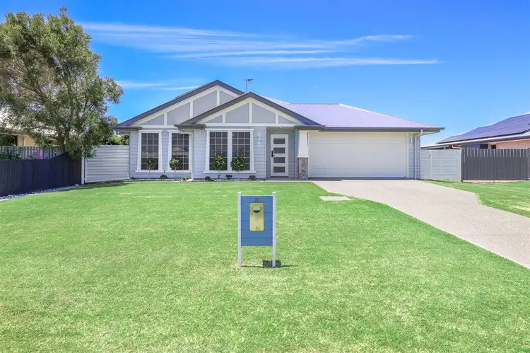 10 Sandstone Street, Burnett Heads QLD 4670