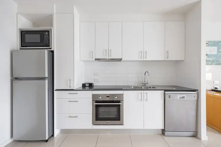 Fifth view of Homely unit listing, 323/627 Charlton Esplanade, Urangan QLD 4655