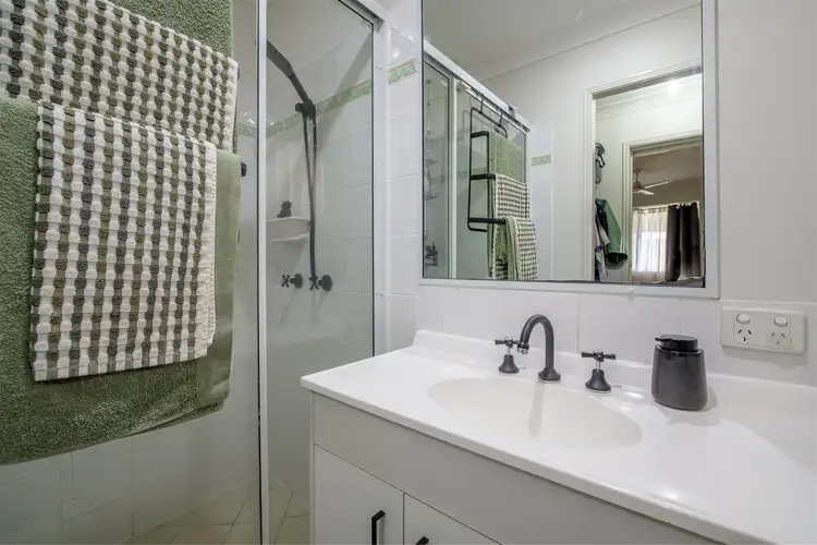 Sixth view of Homely house listing, 7 Saxonvale Court, New Auckland QLD 4680