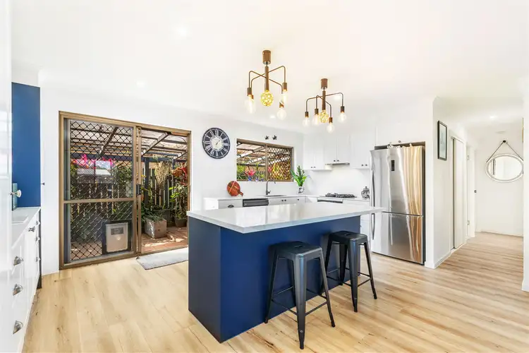 22 Miller Street, Urangan QLD 4655