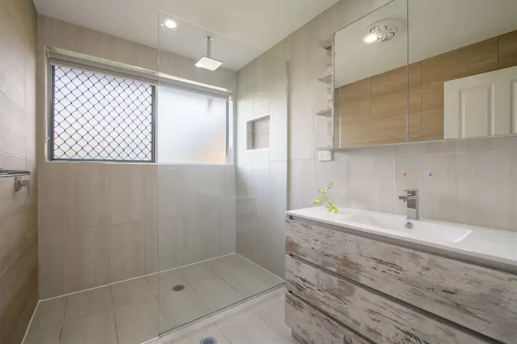 12 Cremorne Drive, Tannum Sands QLD 4680