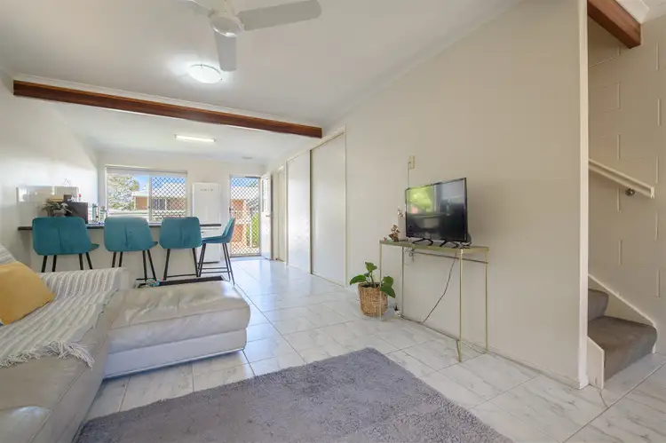Sixth view of Homely unit listing, 6/6 Hampton Drive, Tannum Sands QLD 4680