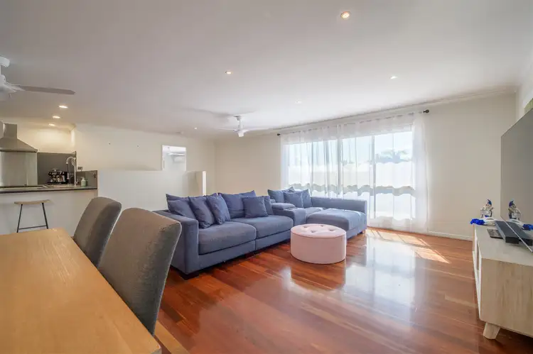 Fifth view of Homely house listing, 8 Ridge Close, Tannum Sands QLD 4680