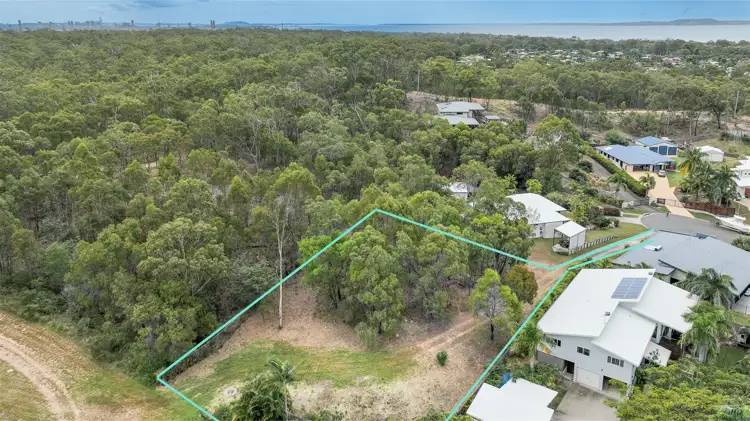 5 Caitlin Court, Boyne Island QLD 4680