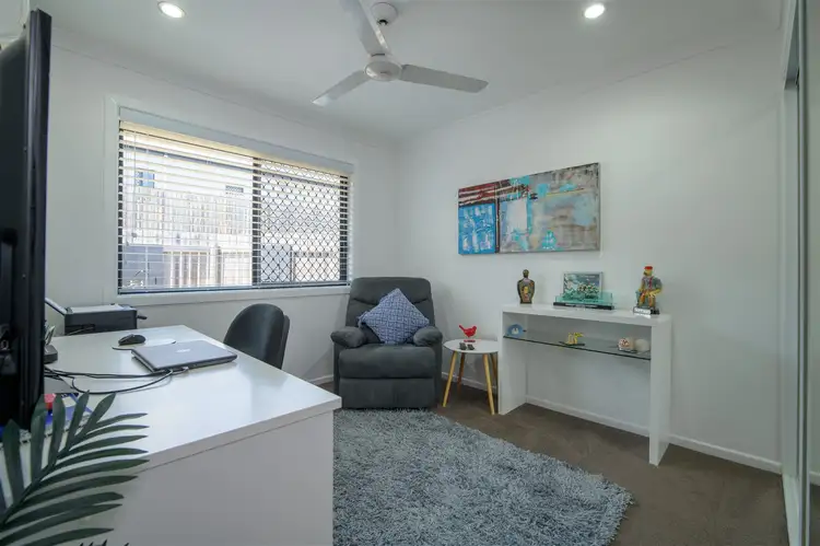 Fifth view of Homely house listing, 1/6 Clarendon Street, Clinton QLD 4680