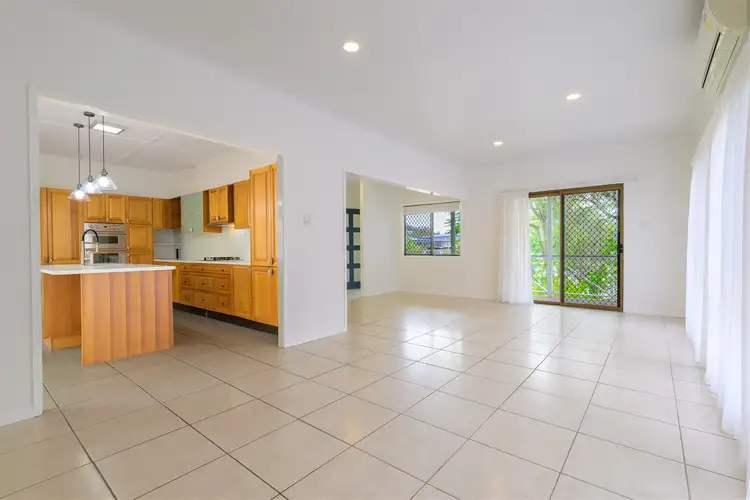 Sixth view of Homely house listing, 7 Marten Street, South Gladstone QLD 4680
