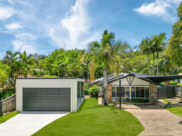 10 Phoenix Street, Pacific Pines QLD 4211