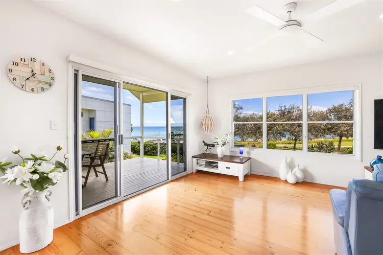 Fifth view of Homely house listing, 138 Barolin Esplanade, Coral Cove QLD 4670