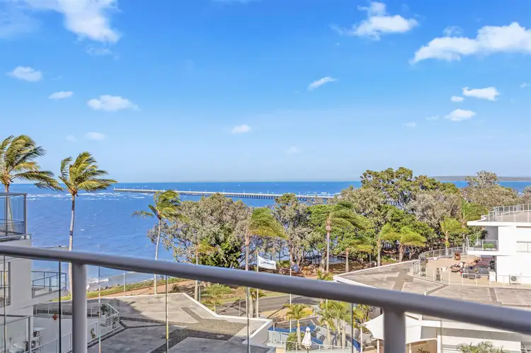 417/569 Charlton Esplanade, Urangan QLD 4655