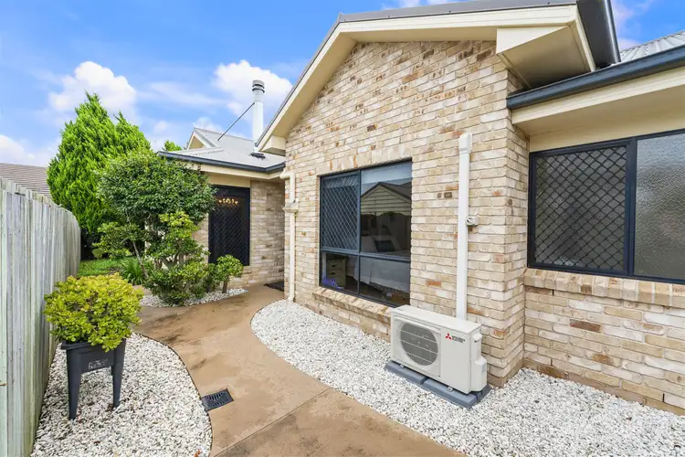 2/15 Krefter Crescent, Highfields QLD 4352