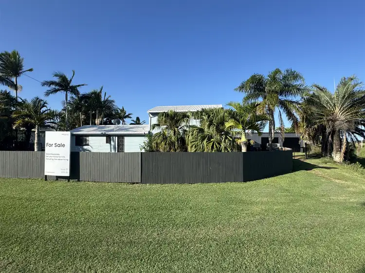 14 Shell Street, Burnett Heads QLD 4670