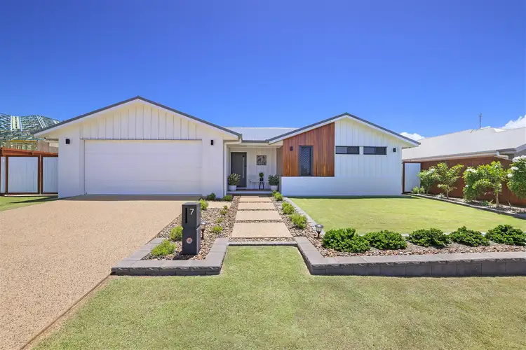 7 Rennell Street, Bargara QLD 4670